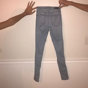 Abercrombie & Fitch Jeans - Abercrombie & Fitch Simone high rise super skinny Abercrombie & Fitch Jeans - Abercrombie & Fitch Simone high rise super skinny